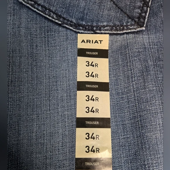 NWT Ariat Trouser Fit Jeans - Picture 4 of 15